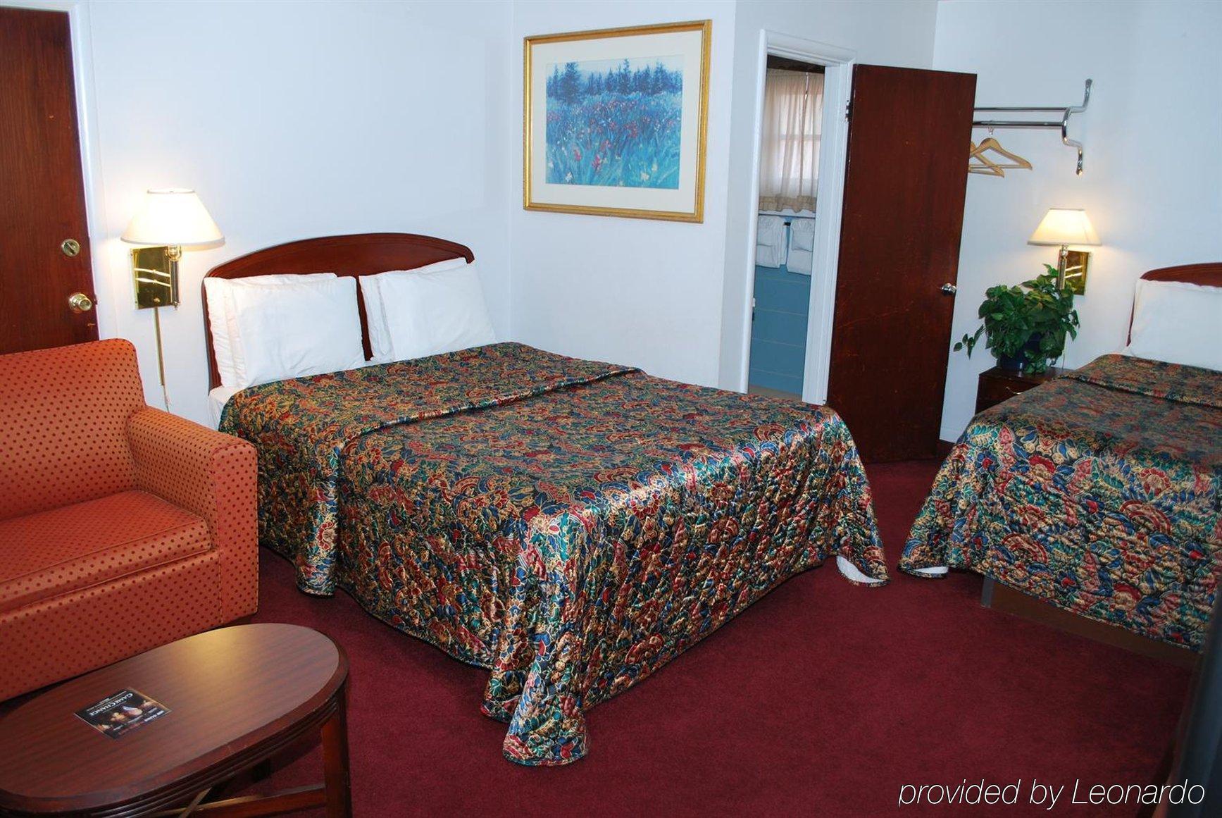 Majestic Inn & Suites Klamath Falls Zimmer foto